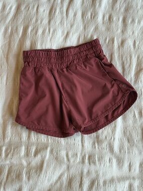 Athleta Kids Shorts in Wine